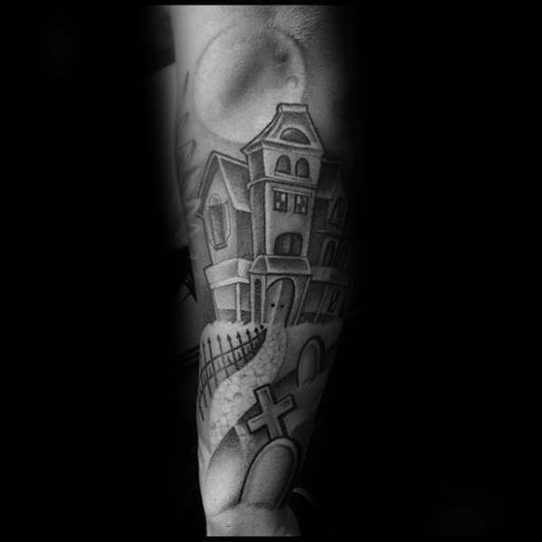 tatuaje casa encantanda 11