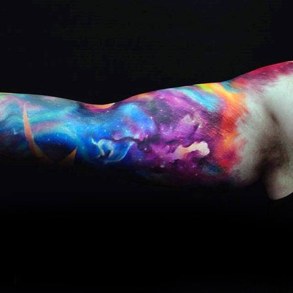 tatuaje nebulosa 111