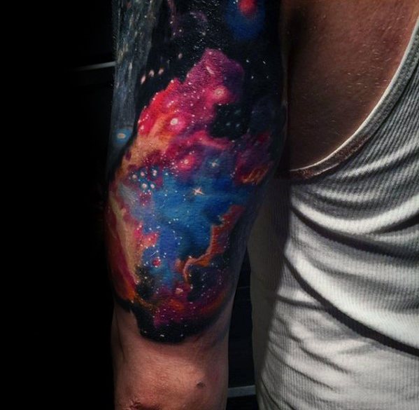 tatuaje nebulosa 93