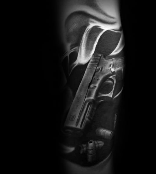 tatuaje pistola glock 15