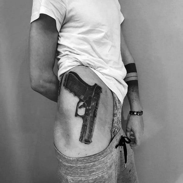 tatuaje pistola glock 95