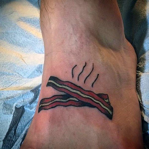 tatuaje bacon panceta 31