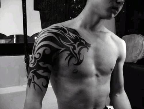 tatuaje leon estilo tribal 03