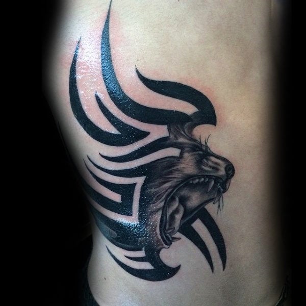 tatuaje leon estilo tribal 17