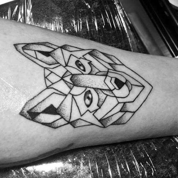 tatuaje lobo geometrico 143