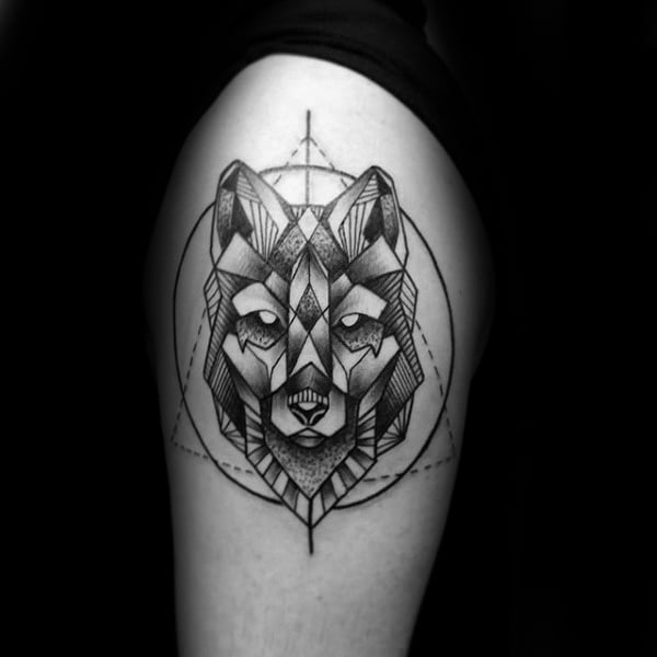 tatuaje lobo geometrico 165