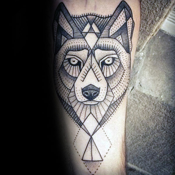 tatuaje lobo geometrico 55