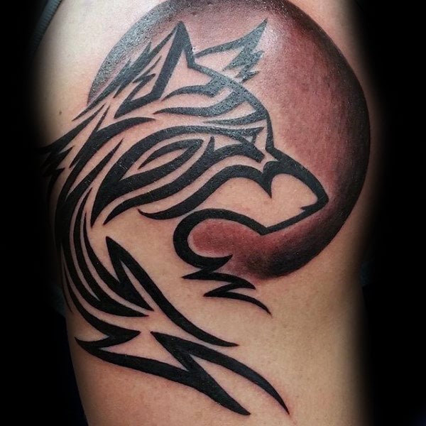 tatuaje lobo tribal 35