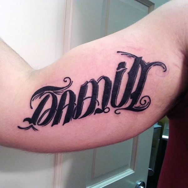tatuaje palabra ambigrama 25