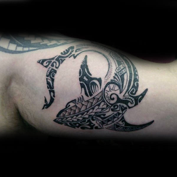 tatuaje tiburon tribal 23