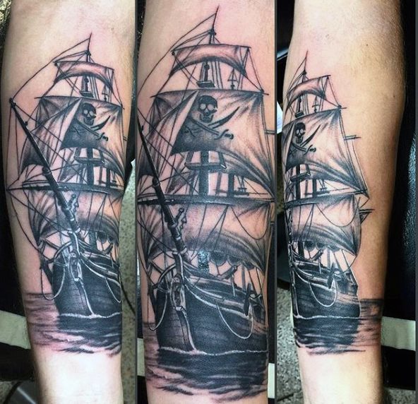 tatuaje barco 151