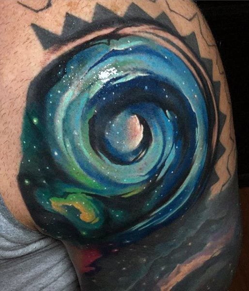 tatuaje espacio sideral 175