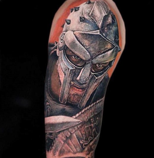 tatuaje gladiador 04