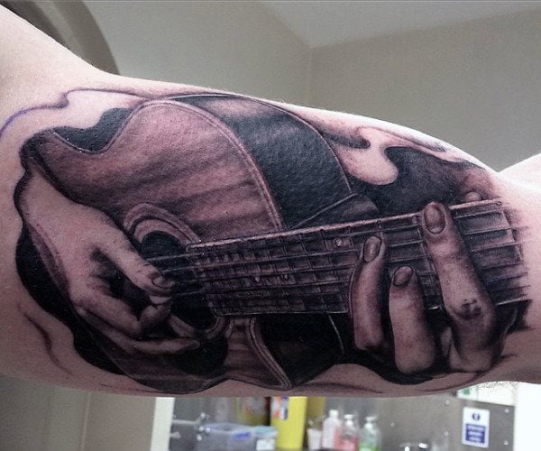 tatuaje guitarra 133