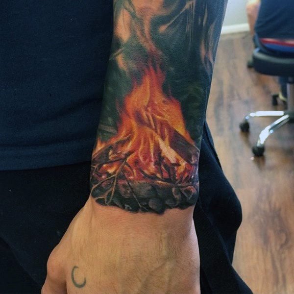 tatuaje llama fuego 154