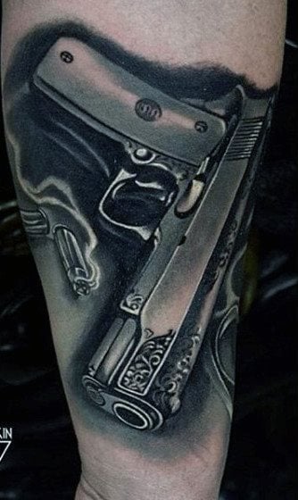 tatuaje pistola 13