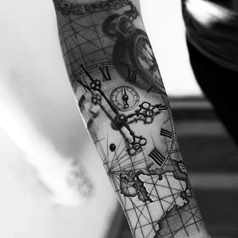 tatuaje reloj 124