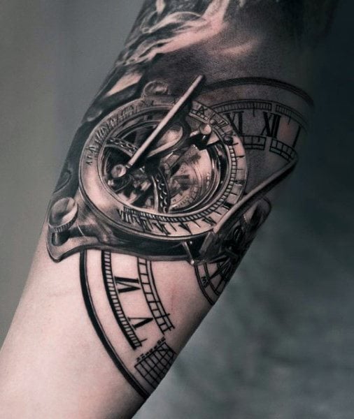 tatuaje reloj 94