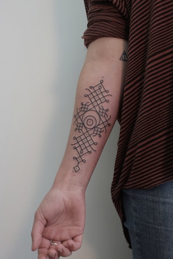 tatuaje geometrico 1204