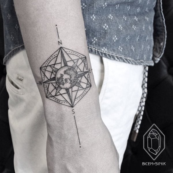tatuaje geometrico 588