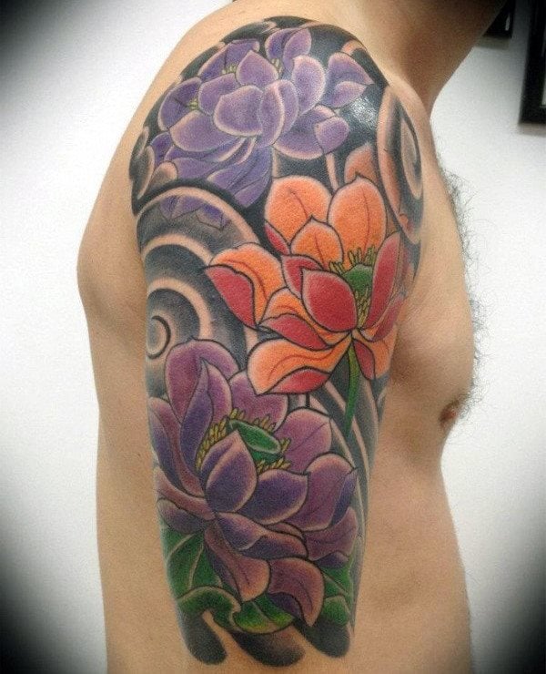 tatuaje flor de loto 118