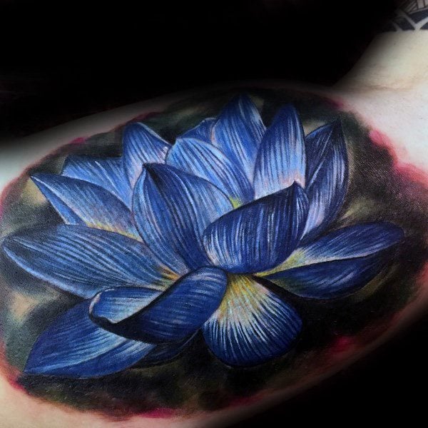 tatuaje flor de loto 19
