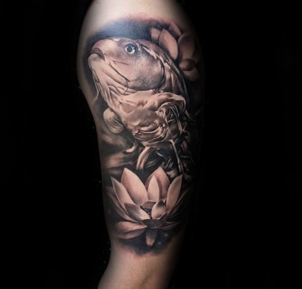 tatuaje flor de loto 223