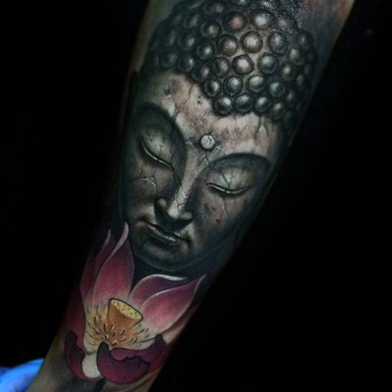 tatuaje flor de loto 226