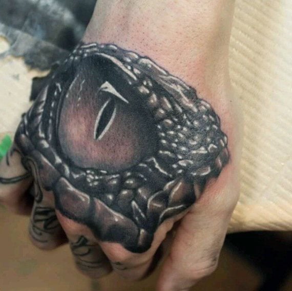 tatuaje cocodrilo caiman 124