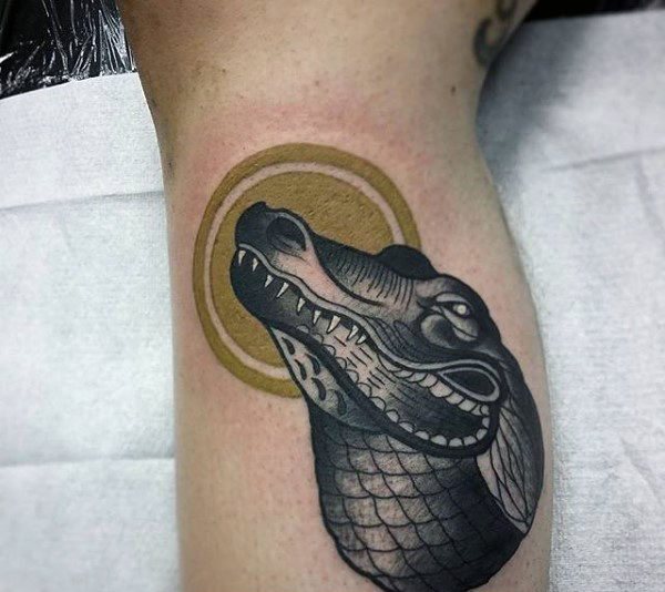 tatuaje cocodrilo caiman 140