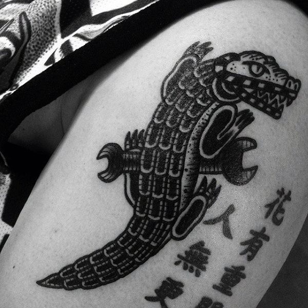tatuaje cocodrilo caiman 164