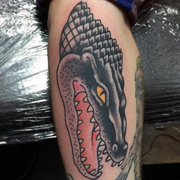 tatuaje cocodrilo caiman 186