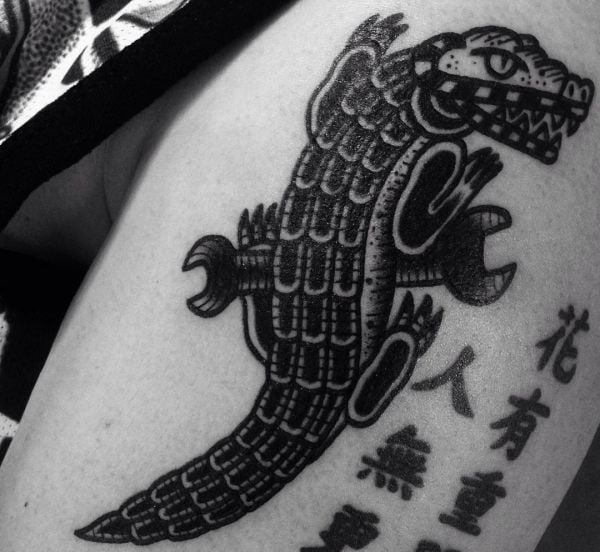 tatuaje cocodrilo caiman 68