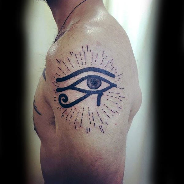 tatuaje ojo de horus 22