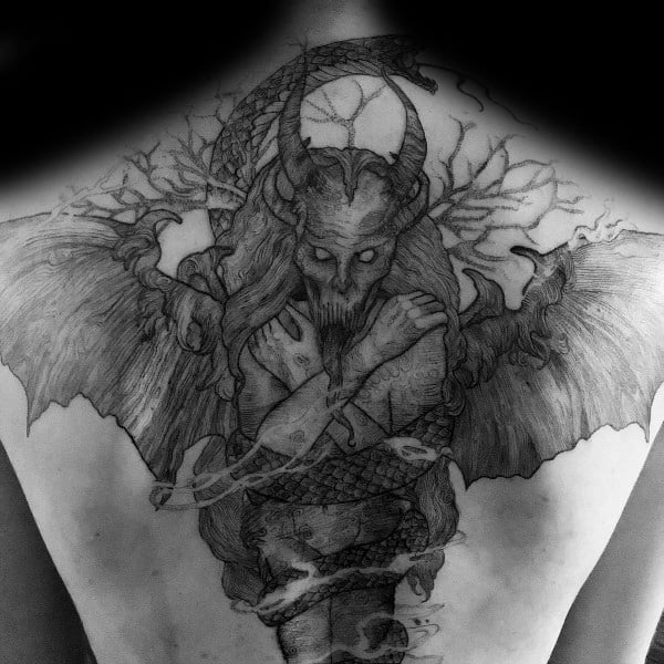 tatuaje gotico 33