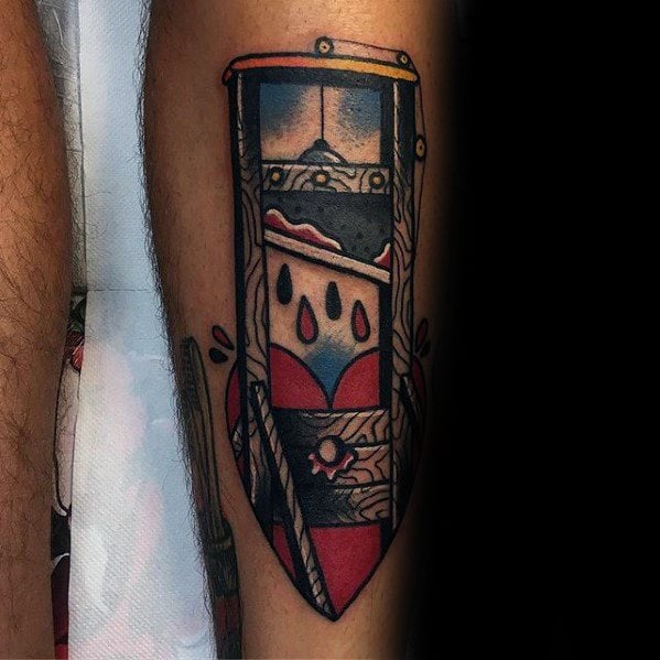 tatuaje guillotina 19