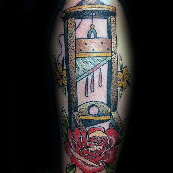 tatuaje guillotina 25