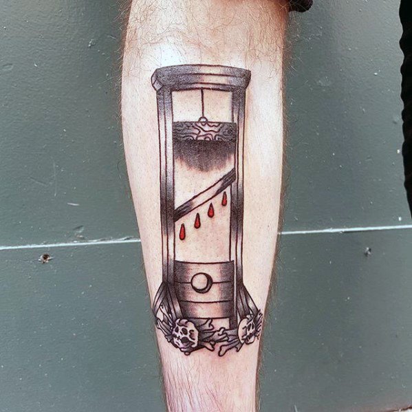 tatuaje guillotina 61