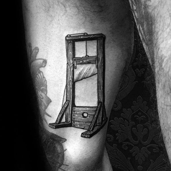tatuaje guillotina 91