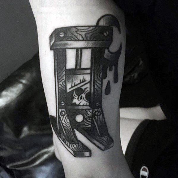 tatuaje guillotina 95