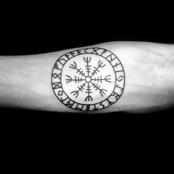 tatuaje simbolo vikingo aegishjalm 05