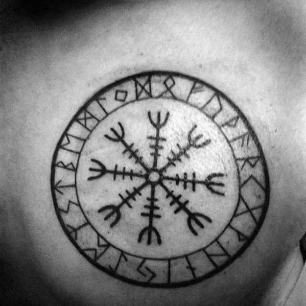 tatuaje simbolo vikingo aegishjalm 15