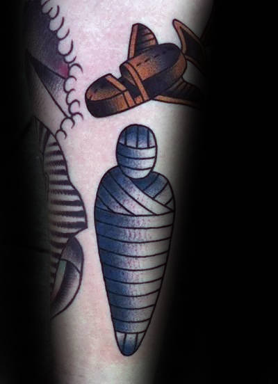 tatuaje momia 66