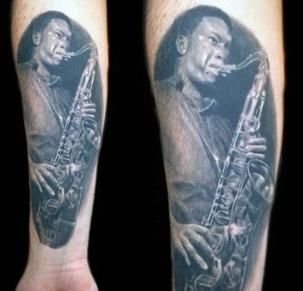 tatuaje saxofon 58