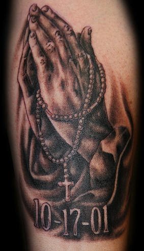 tatuaje religioso 7922