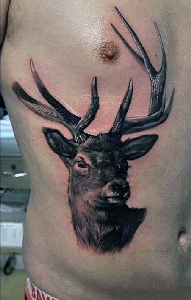 tatuaje ciervo 356