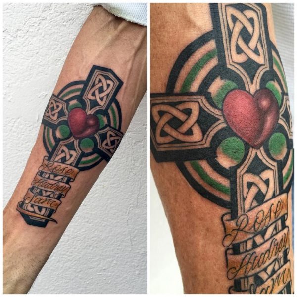 tatuaje cruz 116