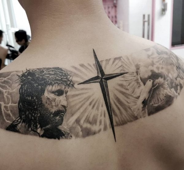 tatuaje cruz 560