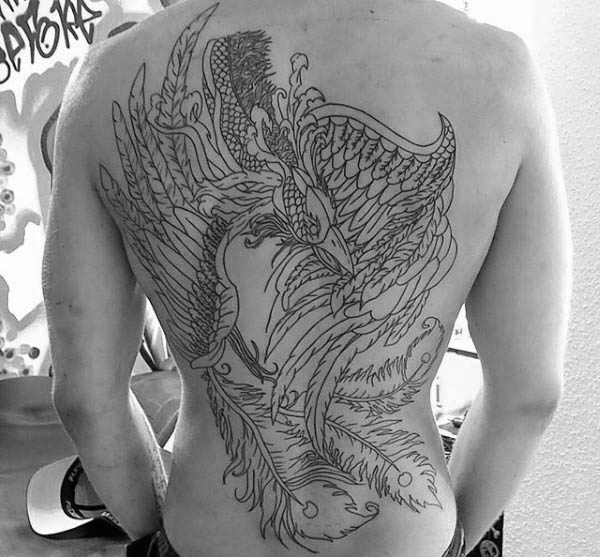 tatuaje fenix en espalda 21