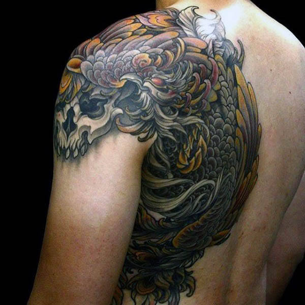 tatuaje fenix en espalda 59